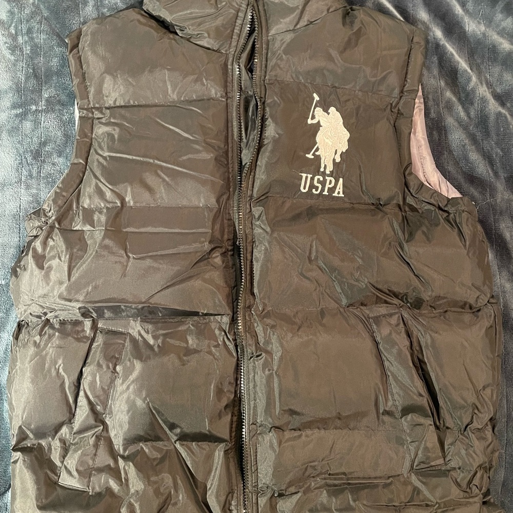 US Polo Assn. vest in Men’s Medium